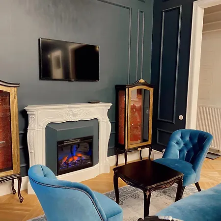 Apartment Unique In Old Town