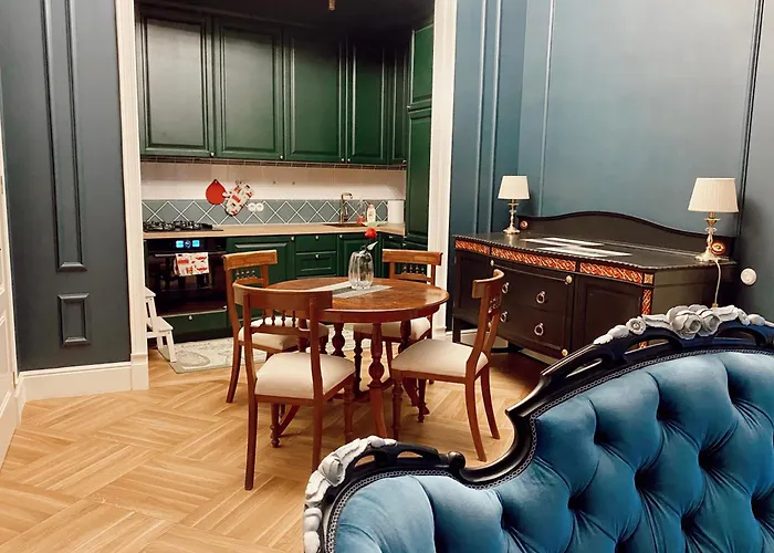 Unique In Old Town Апартаменти