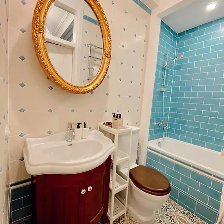 Unique In Old Town *